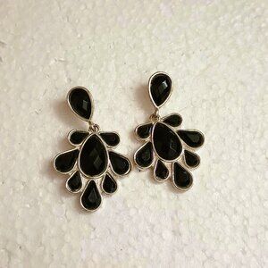 Cascading Teardrop Acrylic Drop Earrings Silver Tone & Black Post/Stud Dangle